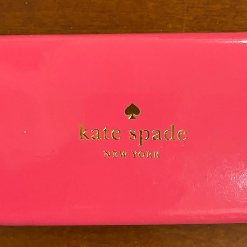 Kate‎ Spade Vibrant Pink Eyeglass Holder